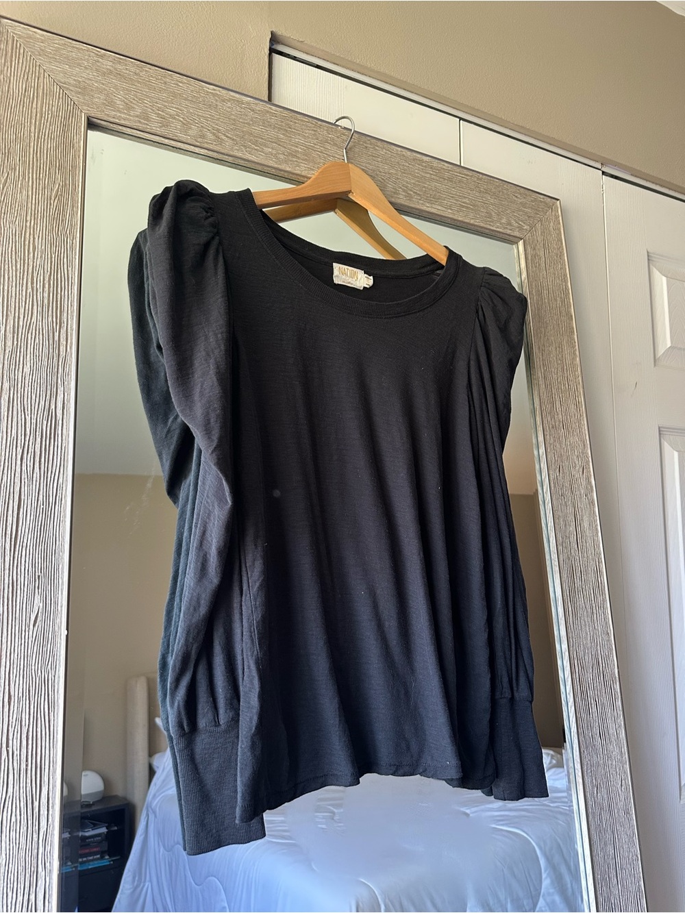 Nation LTD 100% Pima Cotton Black Long Sleeve Puff Shoulder Blouse Size Large